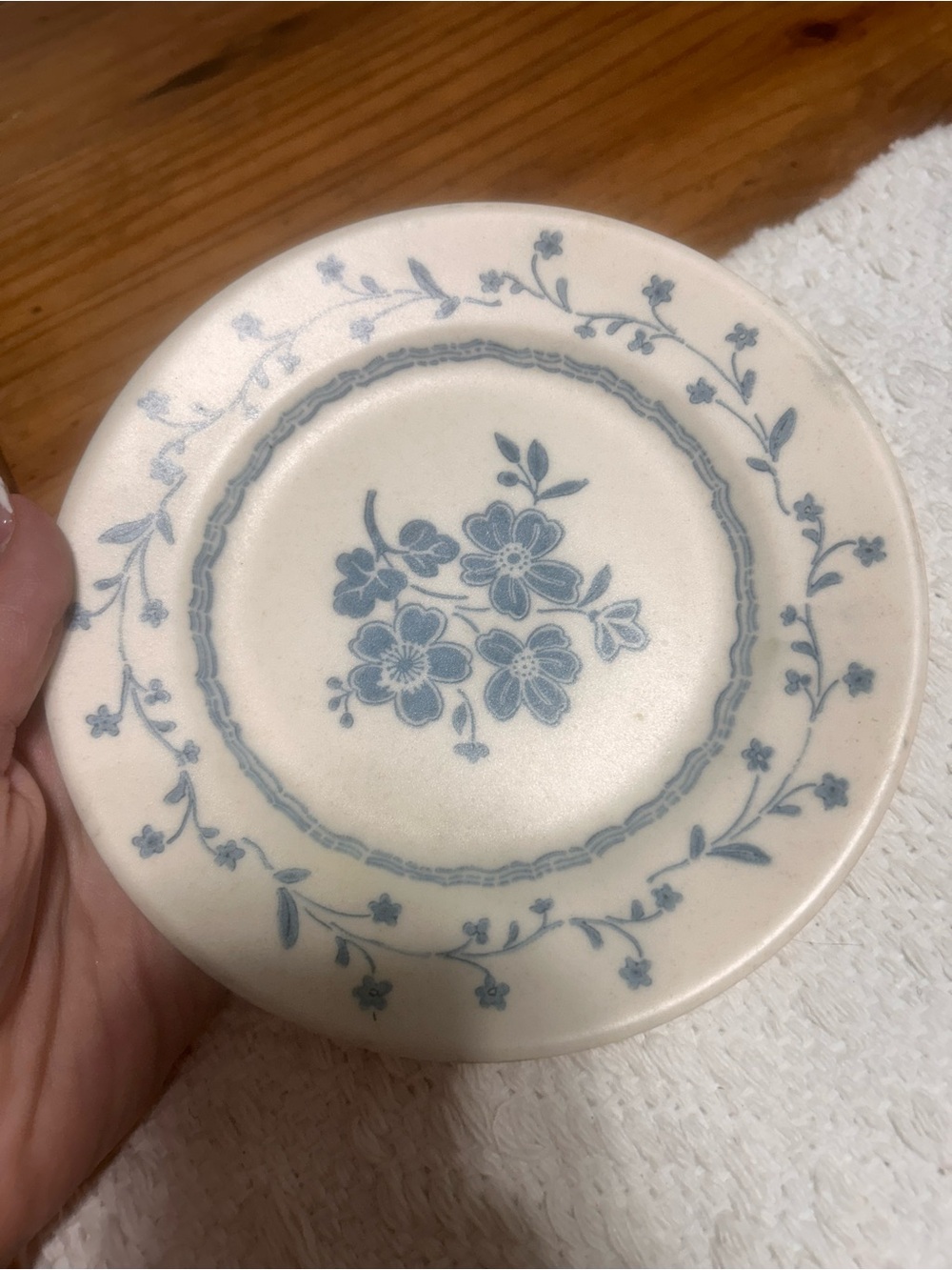 Vtg Royal (USA) Country Charm Blue Salad Plate
